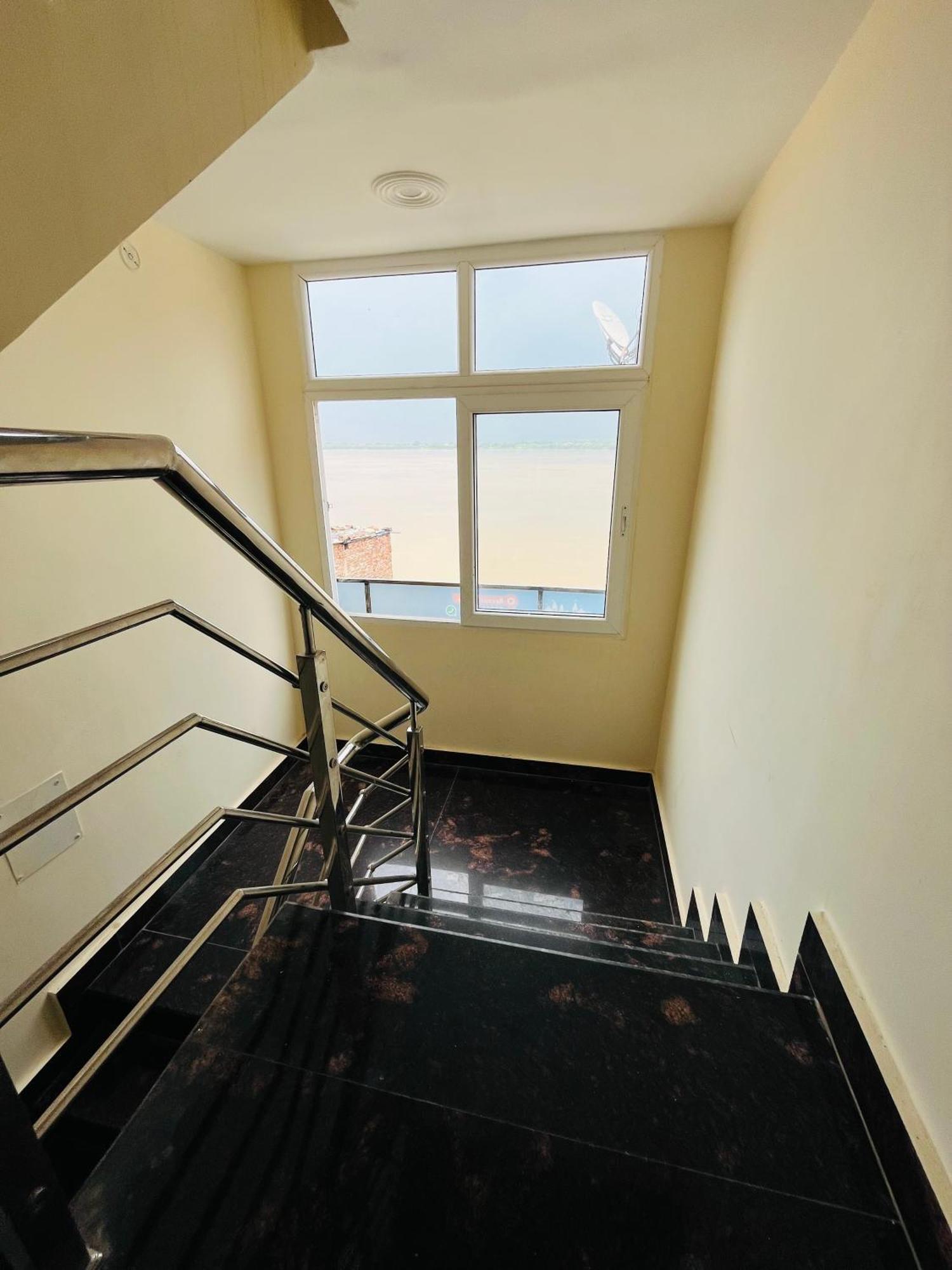 River View Paying Guest House Varanasi Exteriör bild