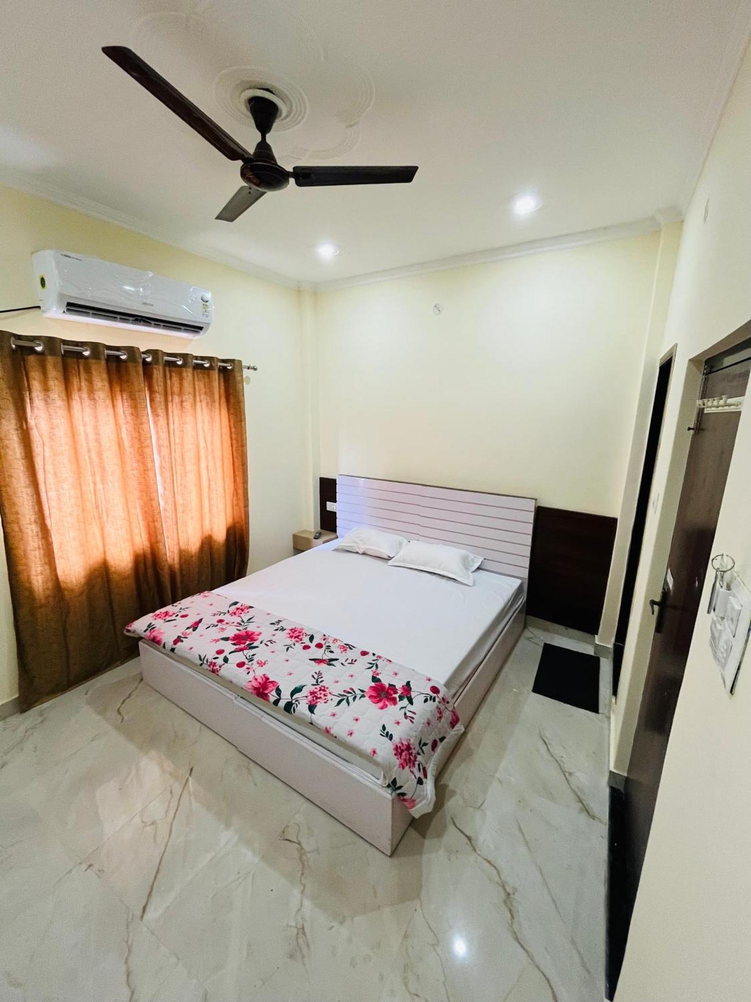 River View Paying Guest House Varanasi Exteriör bild
