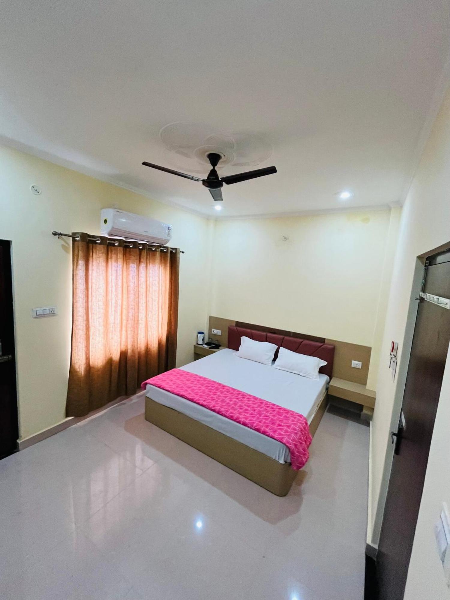 River View Paying Guest House Varanasi Exteriör bild