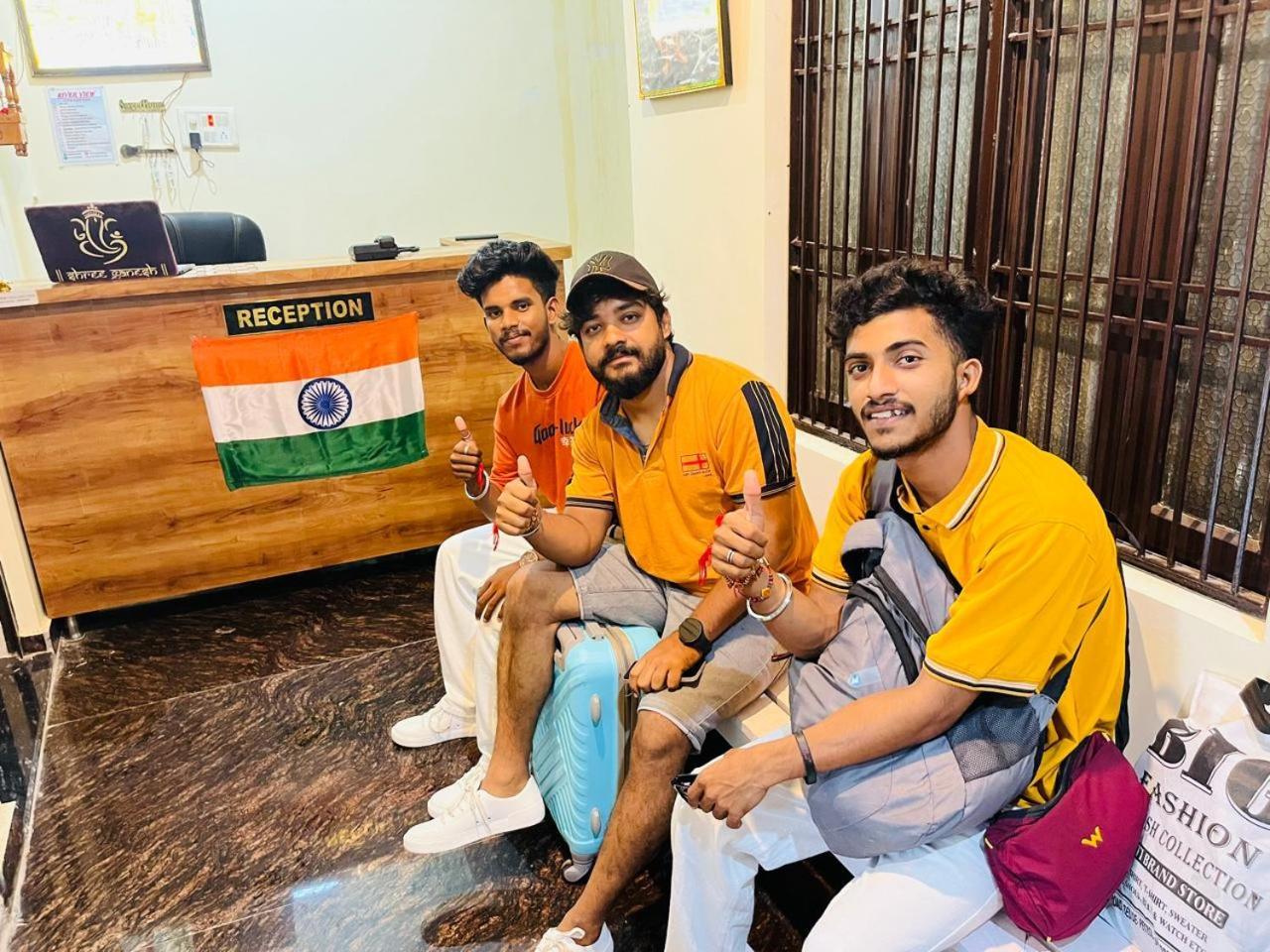 River View Paying Guest House Varanasi Exteriör bild